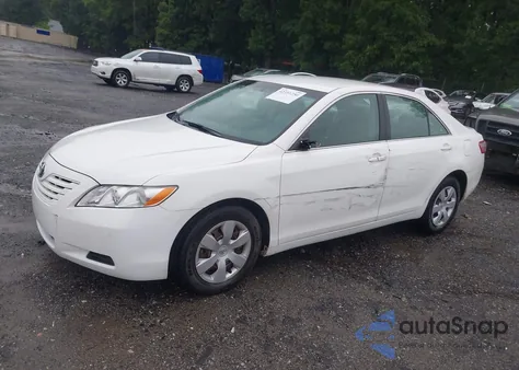 2008 Toyota Camry Le/Se/Xle z USA, uszkodzony, nr VIN 4T1BE46K48U779901